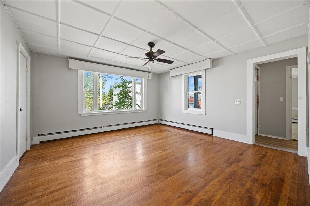 11 Chadwick Place Biddeford, ME 04005 - Photo 4 of 39 05-11 Chadwick-5