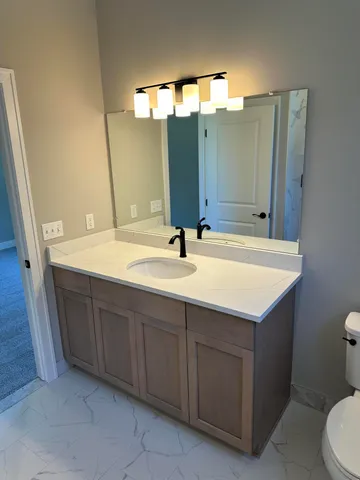 $487,770 | 50402 Oakbrooke Drive, New Baltimore, MI 48047