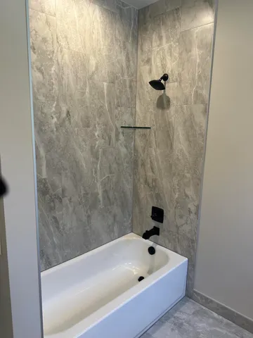 $487,770 | 50402 Oakbrooke Drive, New Baltimore, MI 48047