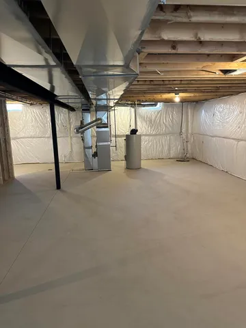 $487,770 | 50402 Oakbrooke Drive, New Baltimore, MI 48047