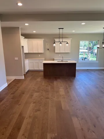 $487,770 | 50402 Oakbrooke Drive, New Baltimore, MI 48047