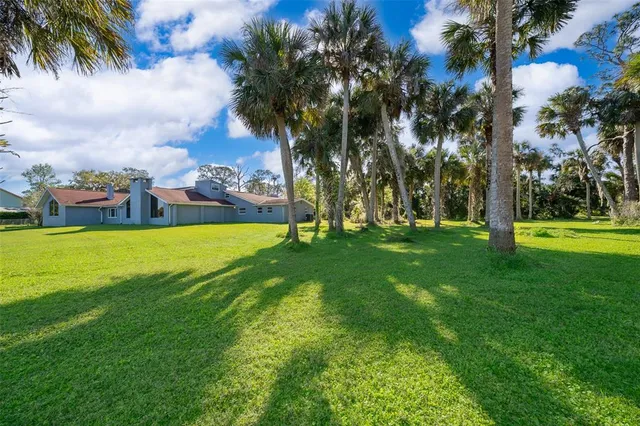 $850,000 | 372 Rest Haven Road, Geneva, FL 32732