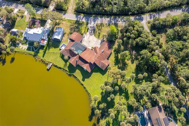 $850,000 | 372 Rest Haven Road, Geneva, FL 32732