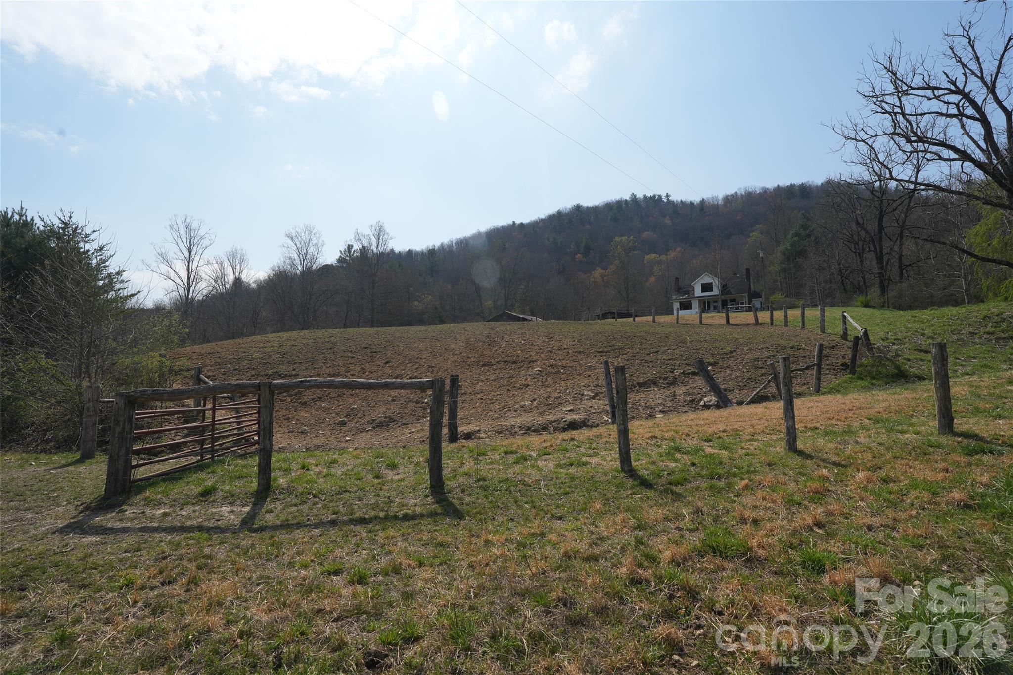 316 Lewis Fork Baptist Church Road Purlear, NC 28665 - Photo 20 of 47