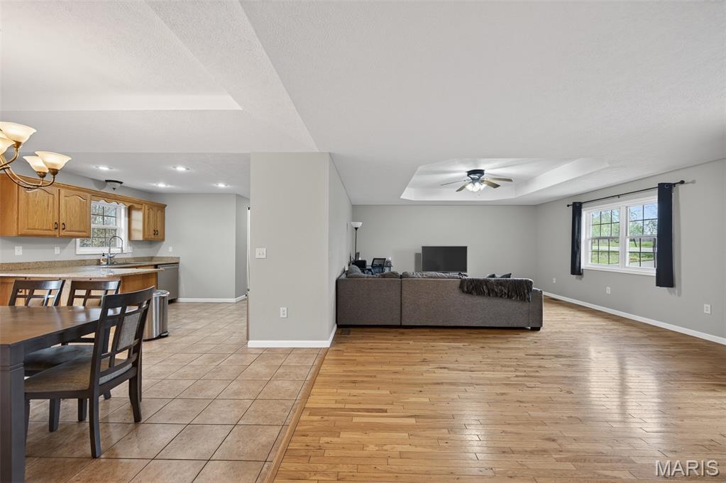 21111 Larson Road Waynesville, MO 65583 - Photo 5 of 38