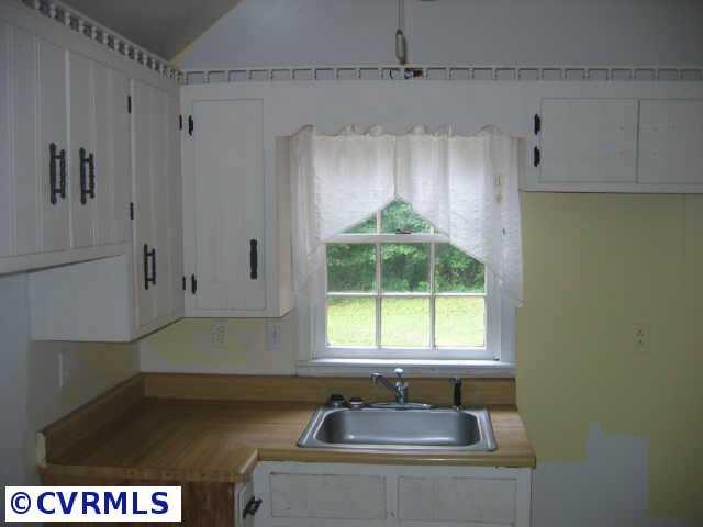 215 Bigger Road Cumberland, VA 23040 - Photo 3 of 4 Gallery Image 3