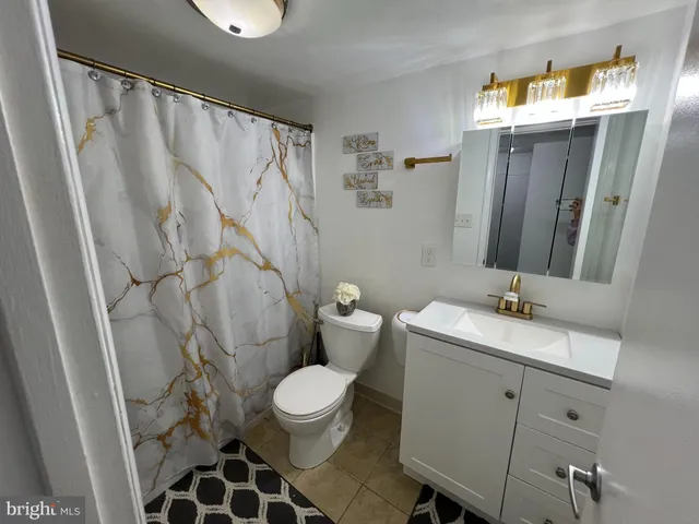 $190,000 | 18728 Walkers Choice Road, Unit 18728, Montgomery Village, MD 20886