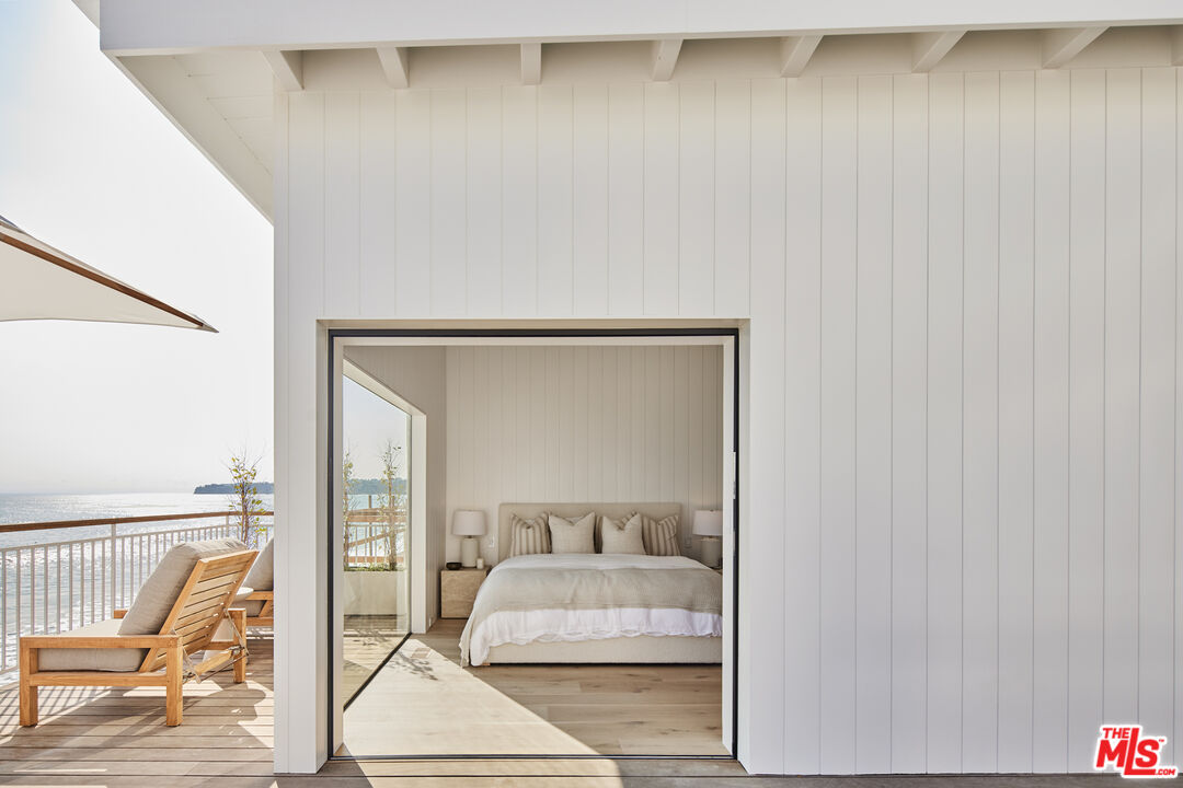 27356 Escondido Beach Road Malibu, CA 90265 - Photo 6 of 17