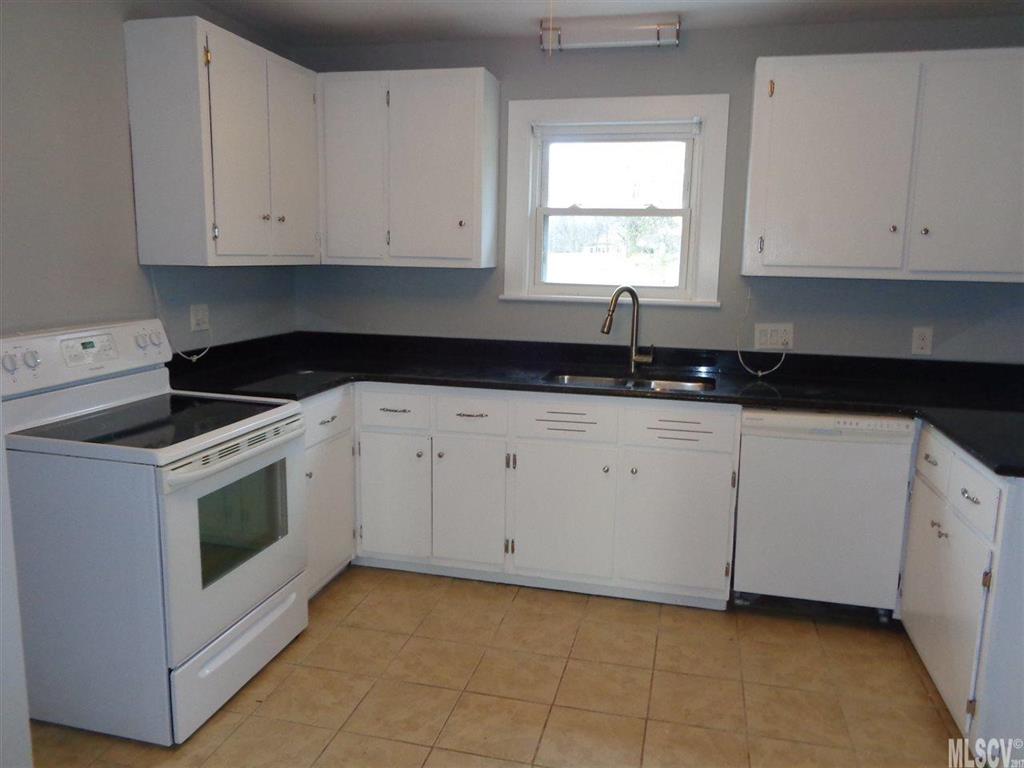 912 Salem Road Morganton, NC 28655 - Photo 5 of 12 Gallery Image 5
