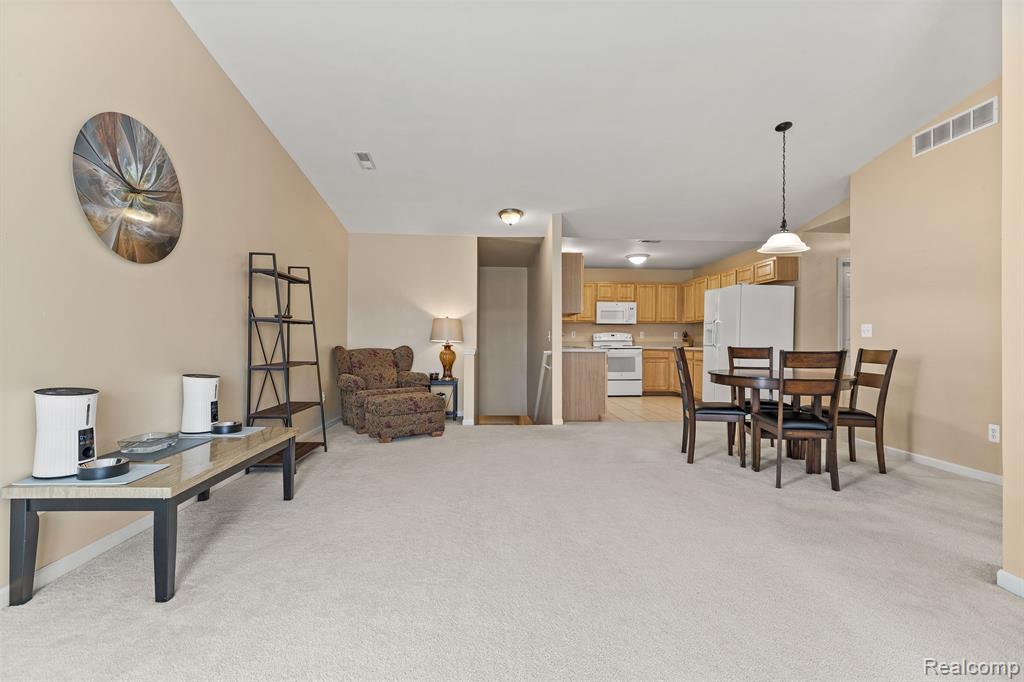 1635 Welland Street Howell, MI 48855 - Photo 11 of 24