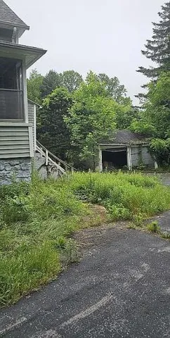 $189,000 | 500 Old Colchester Road, Uncasville, CT 06382