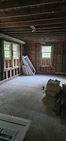 $189,000 | 500 Old Colchester Road, Uncasville, CT 06382