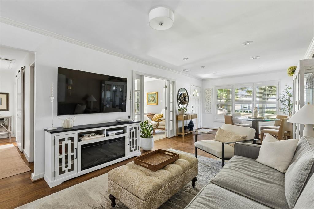 3715 Valley Ridge Road Dallas, TX 75220 - Photo 8 of 25 Gallery Image 8