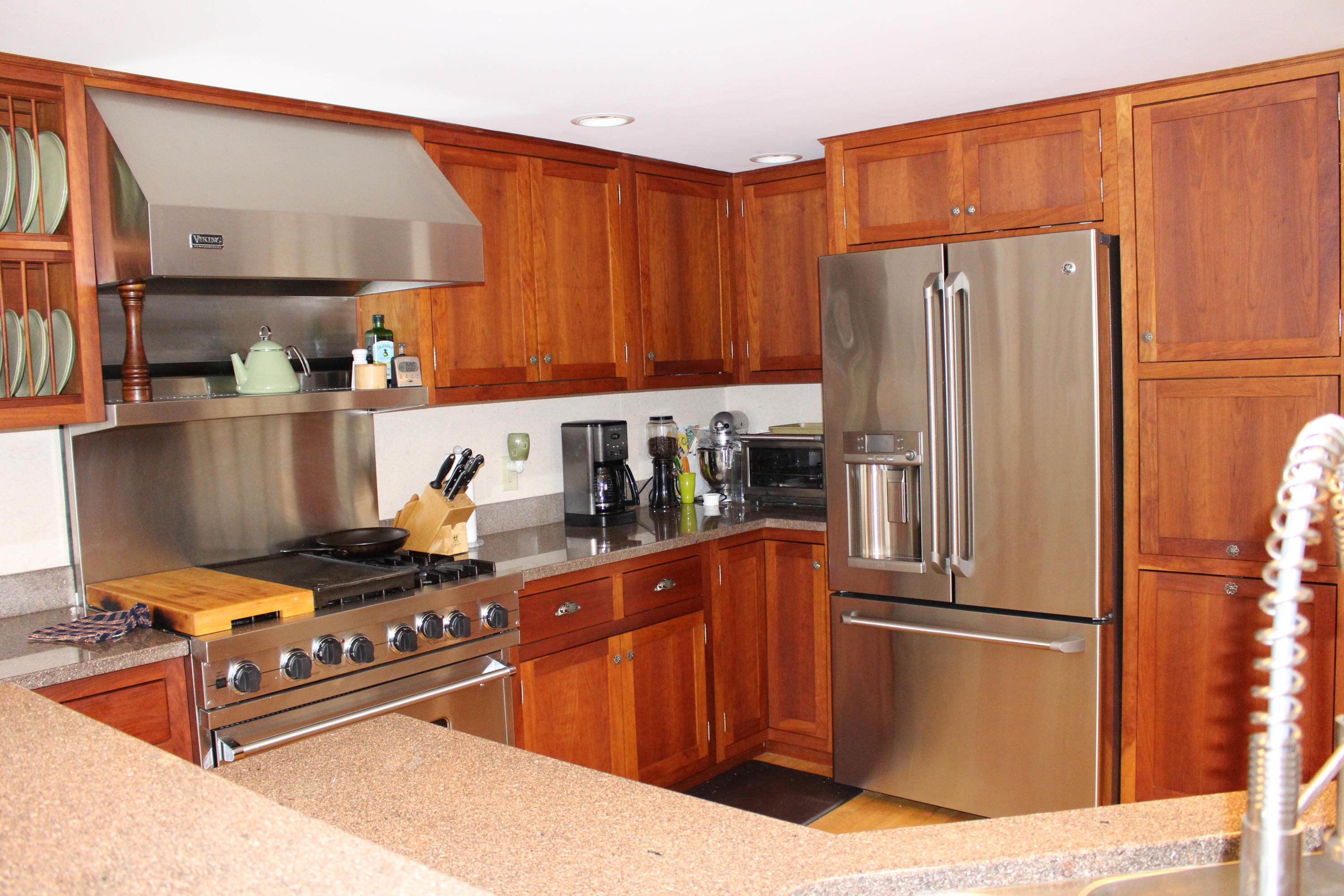 5003 Twin Brook Road Carrabassett Valley, ME 04947 - Photo 3 of 23 Stove and fridge