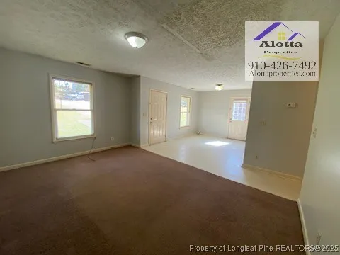 $915 | 1966 Glenwick Drive, Fayetteville, NC 28304