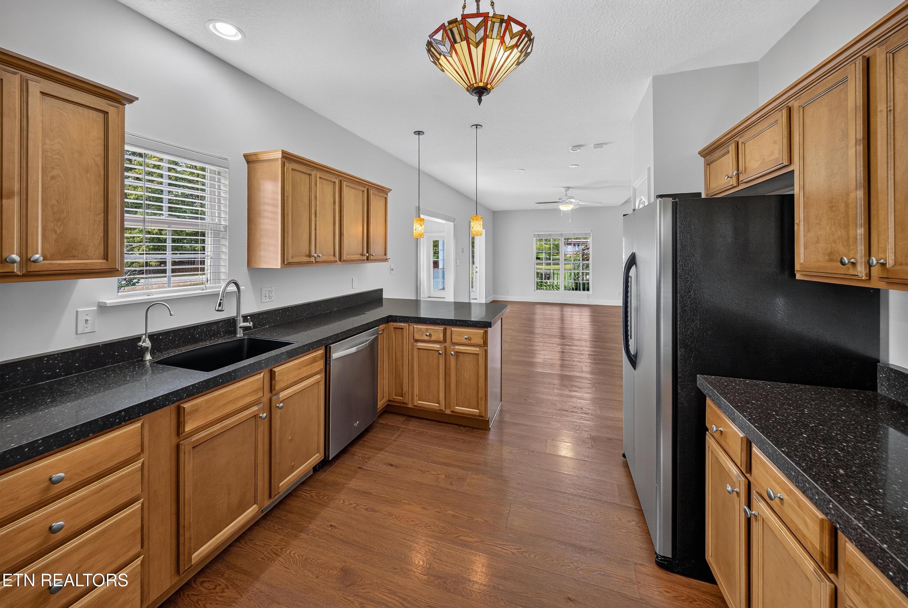4710 Messer Lane Powell, TN 37849 - Photo 18 of 40 Kitchen