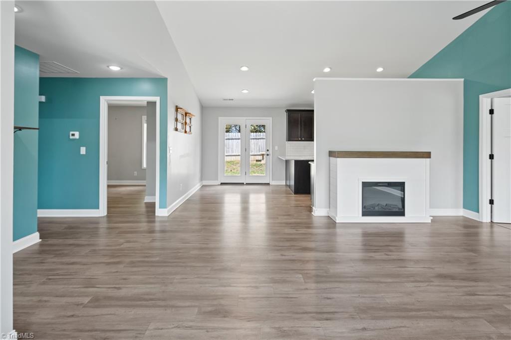122 Fosstorall Road King, NC 27021 - Photo 5 of 32 Living Room