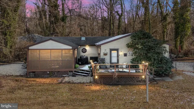 $259,000 | 110 Rhode Island Avenue, Earleville, MD 21919