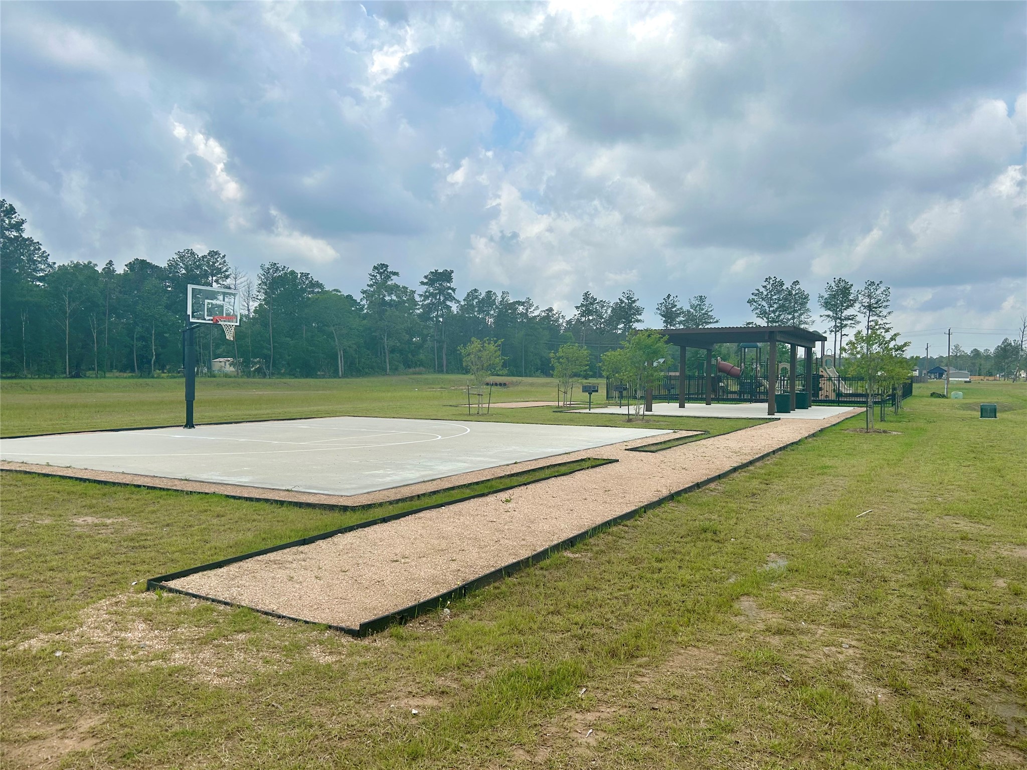 18627 Ratho Court Conroe, TX 77306 - Photo 3 of 5