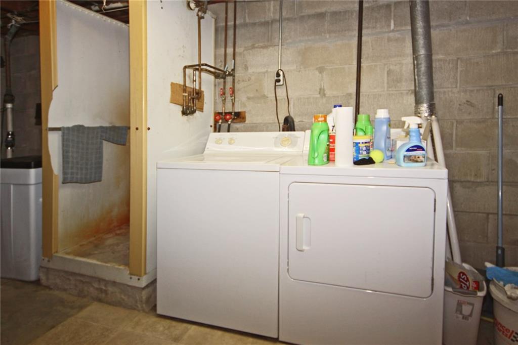 7236 Griffith Road Indianapolis, IN 46227 - Photo 11 of 23 Gallery Image 11