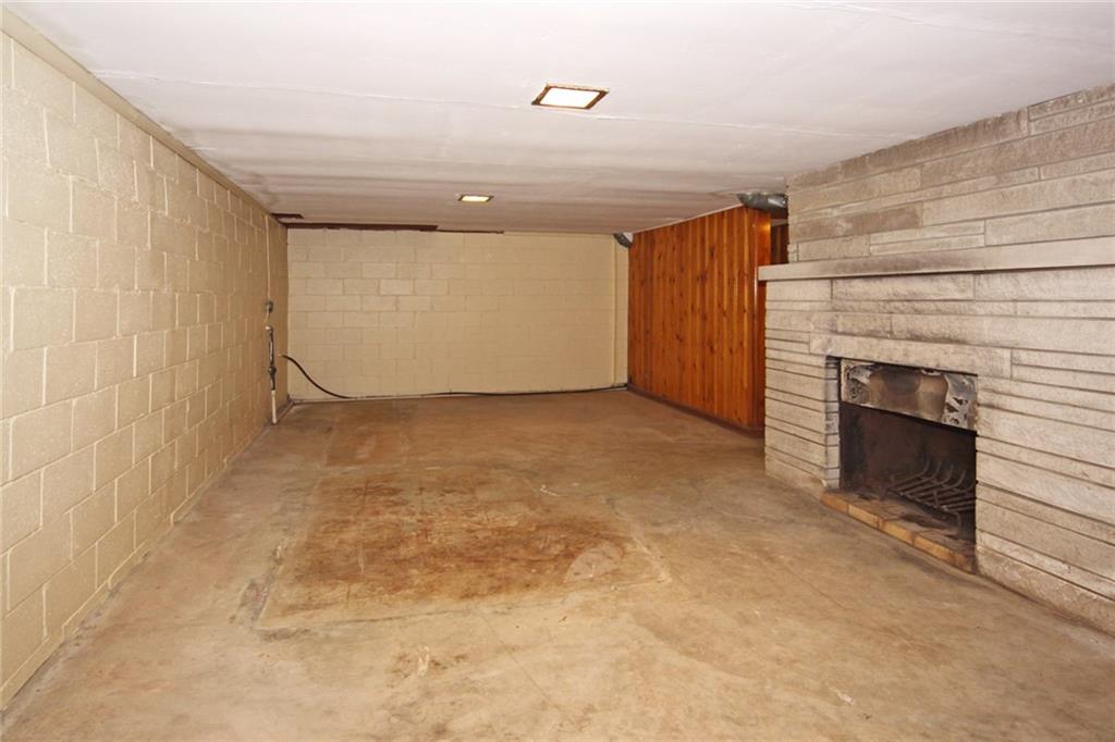 7236 Griffith Road Indianapolis, IN 46227 - Photo 13 of 23 Gallery Image 13