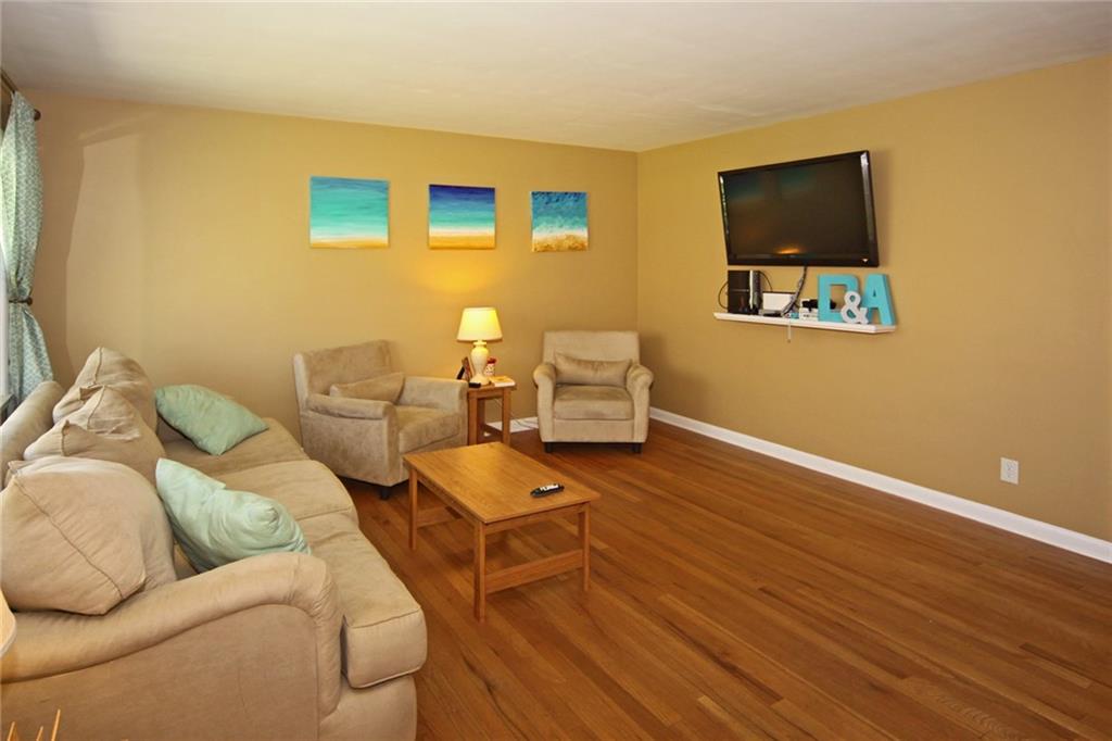 7236 Griffith Road Indianapolis, IN 46227 - Photo 5 of 23 Gallery Image 5