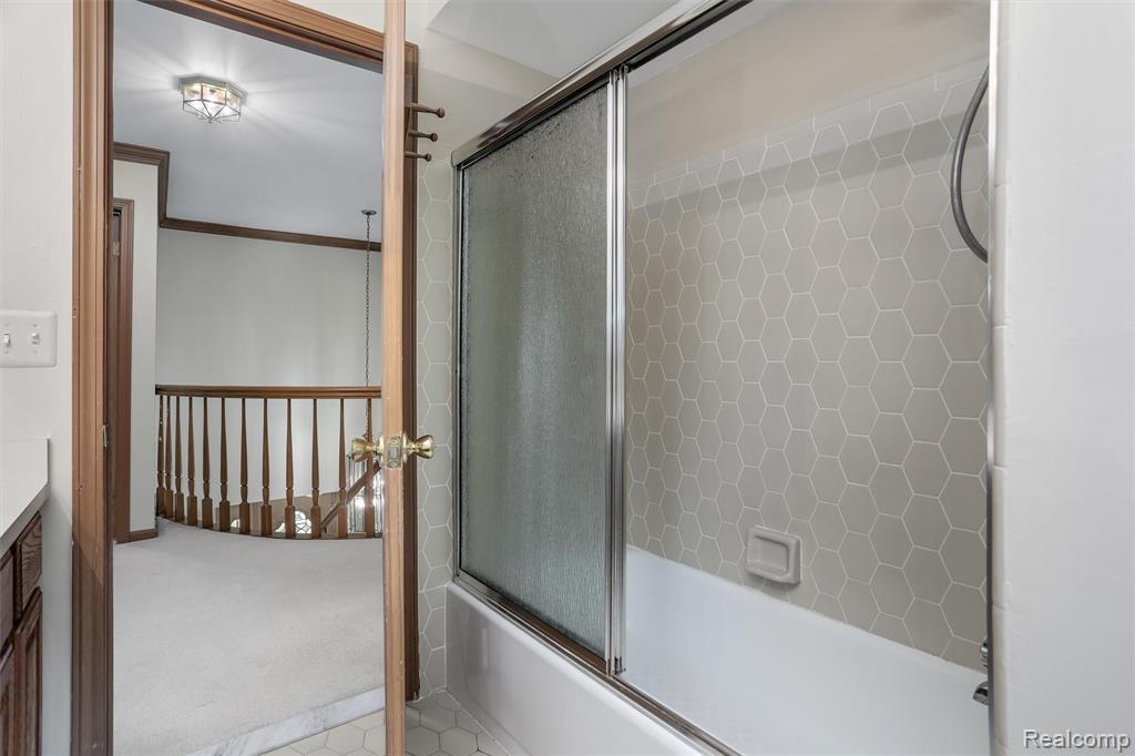 360 Fordcroft Drive Rochester Hills, MI 48309 - Photo 21 of 32