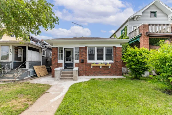 $150,000 | 405 Marshall Street, Gary, IN 46404