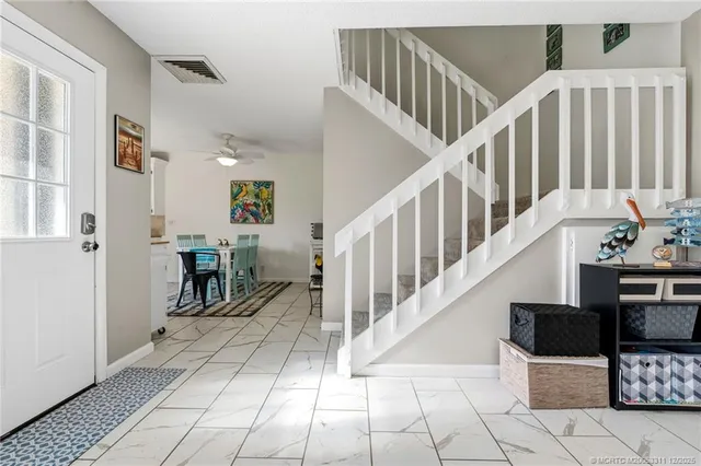 a view of entryway and hall