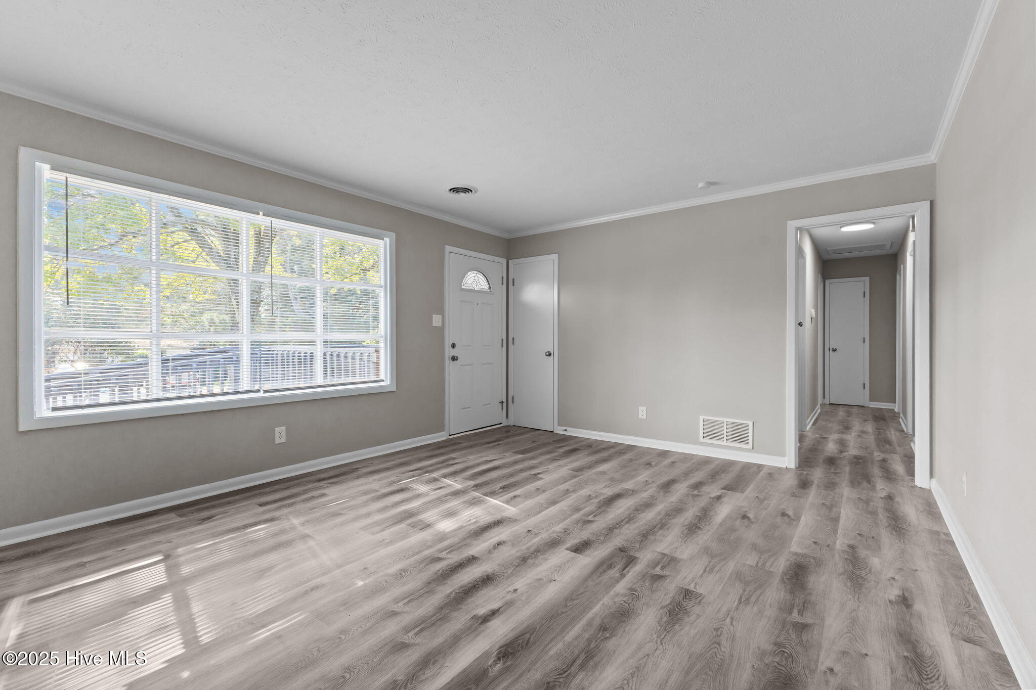 1102 Danbury Road Fayetteville, NC 28311 - Photo 5 of 27 25-web-or-mls-AZ3A0927