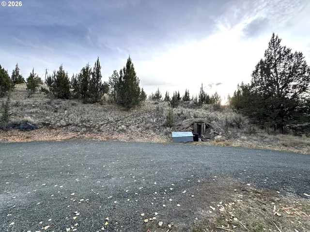 $285,000 | 60108 Eastside Lane, John Day, OR 97845