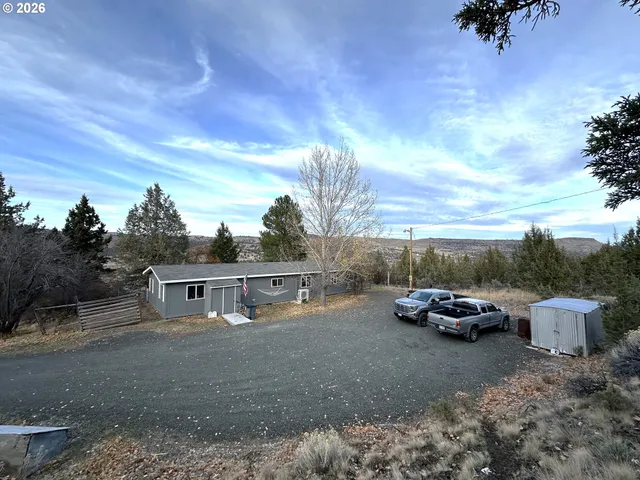 $285,000 | 60108 Eastside Lane, John Day, OR 97845