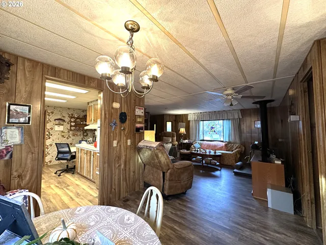 $285,000 | 60108 Eastside Lane, John Day, OR 97845