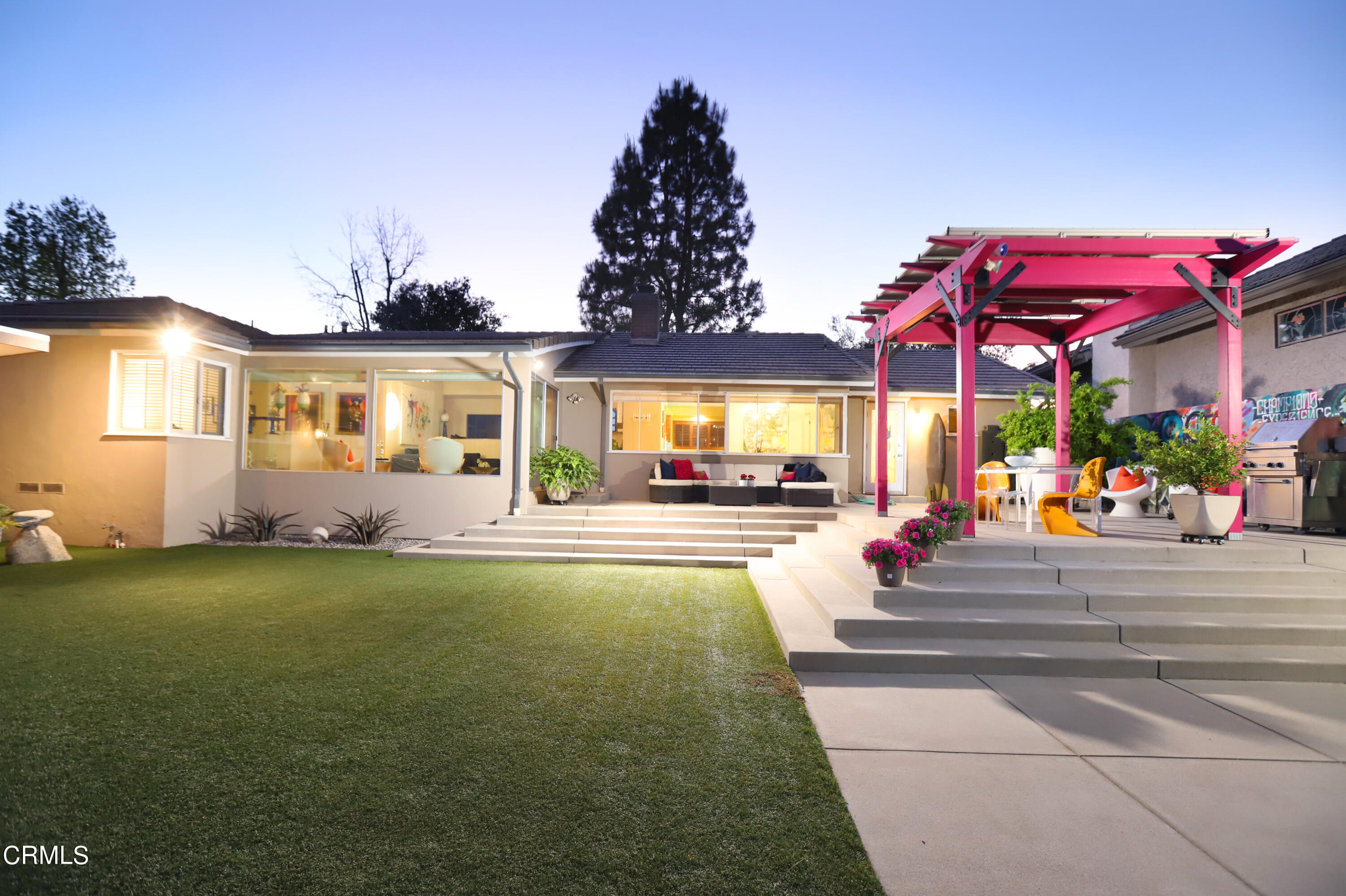 1950 Canyon Close Road Pasadena, CA 91107 - Photo 24 of 48 24 Back of House Twilight2