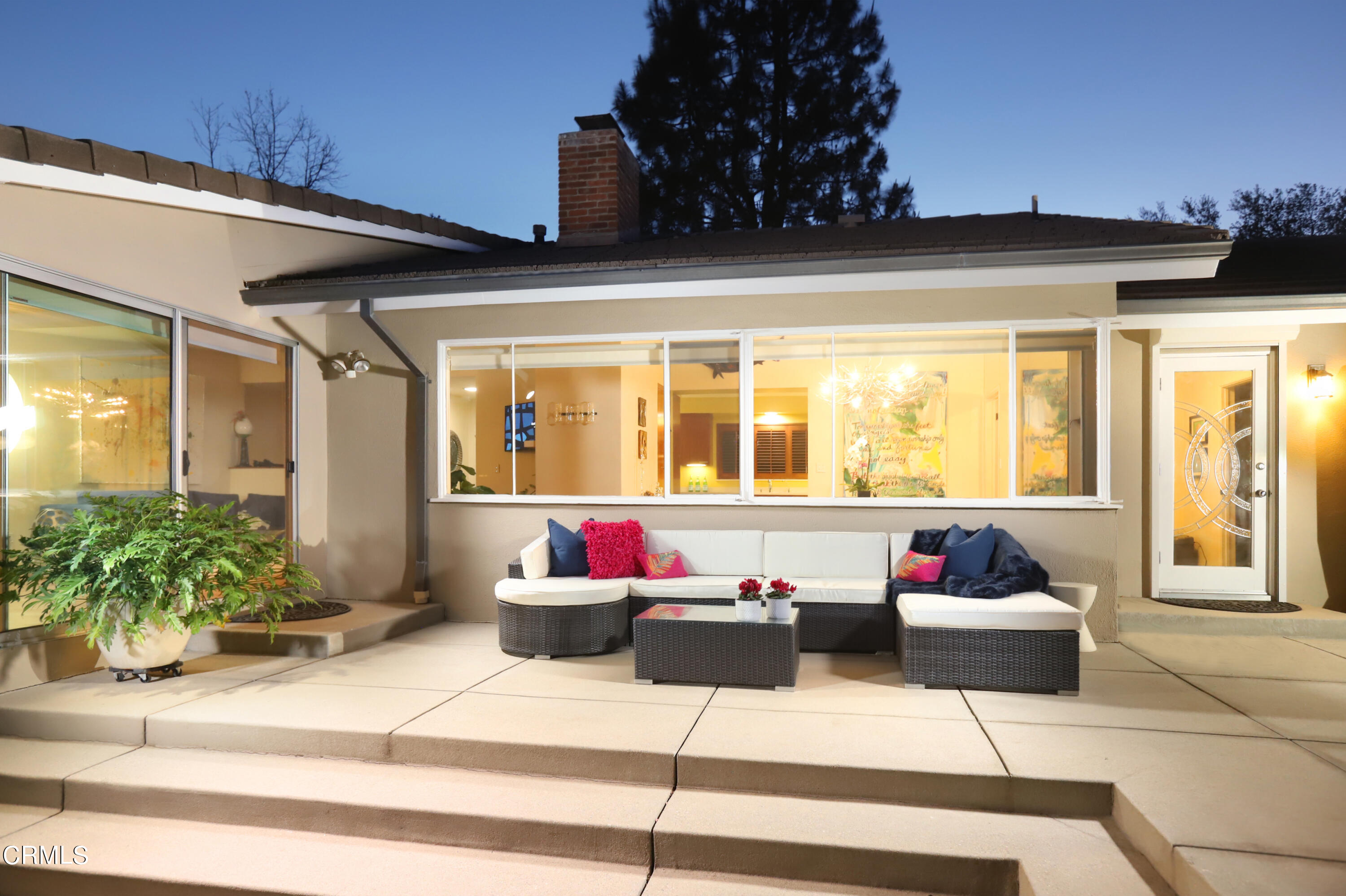 1950 Canyon Close Road Pasadena, CA 91107 - Photo 26 of 48 26 Back of House Twilight3