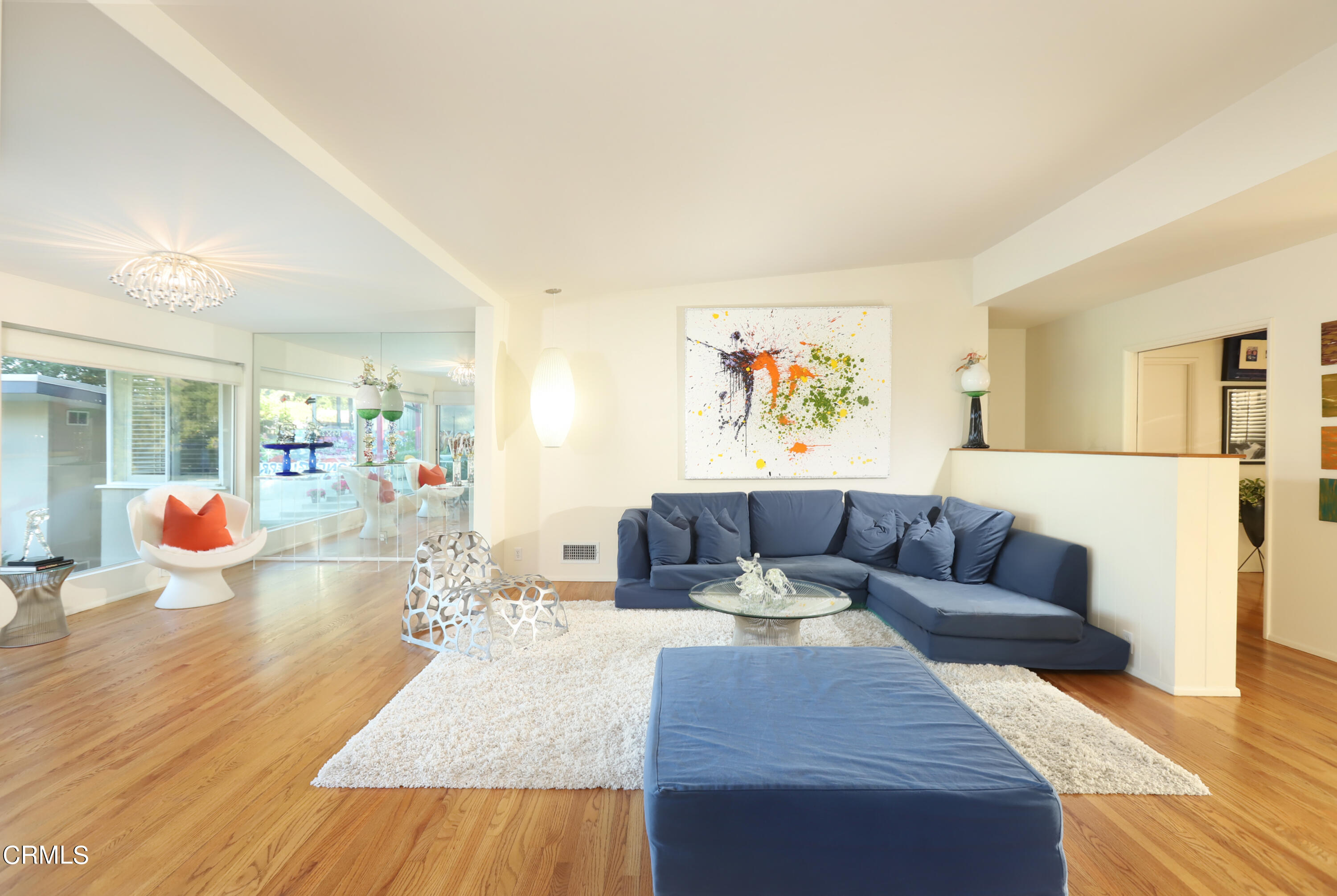 1950 Canyon Close Road Pasadena, CA 91107 - Photo 4 of 48 4 Living Room2