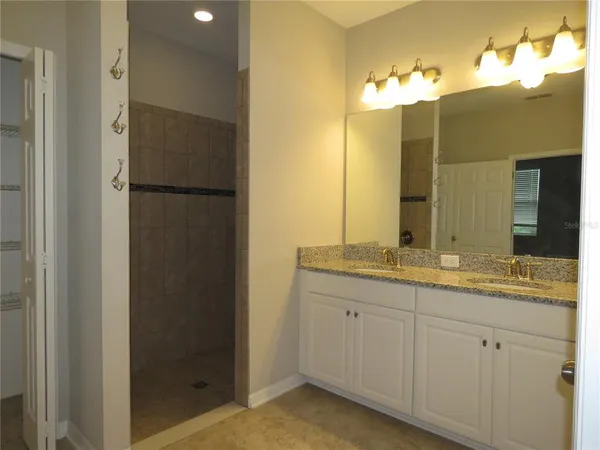 $2,500 | 11437 Amapola Bloom Court, Riverview, FL 33579