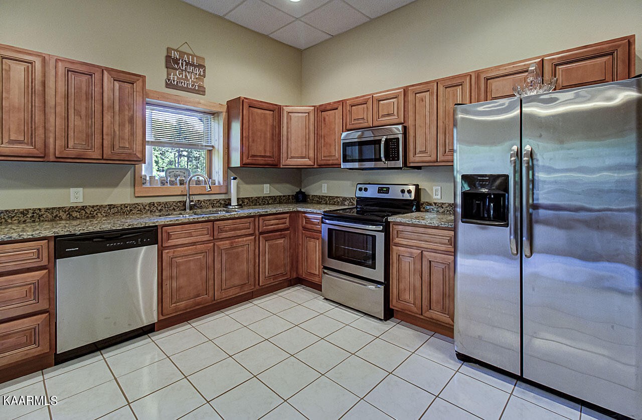 108 Peninsula Road Madisonville, TN 37354 - Photo 31 of 51 Gallery Image 31