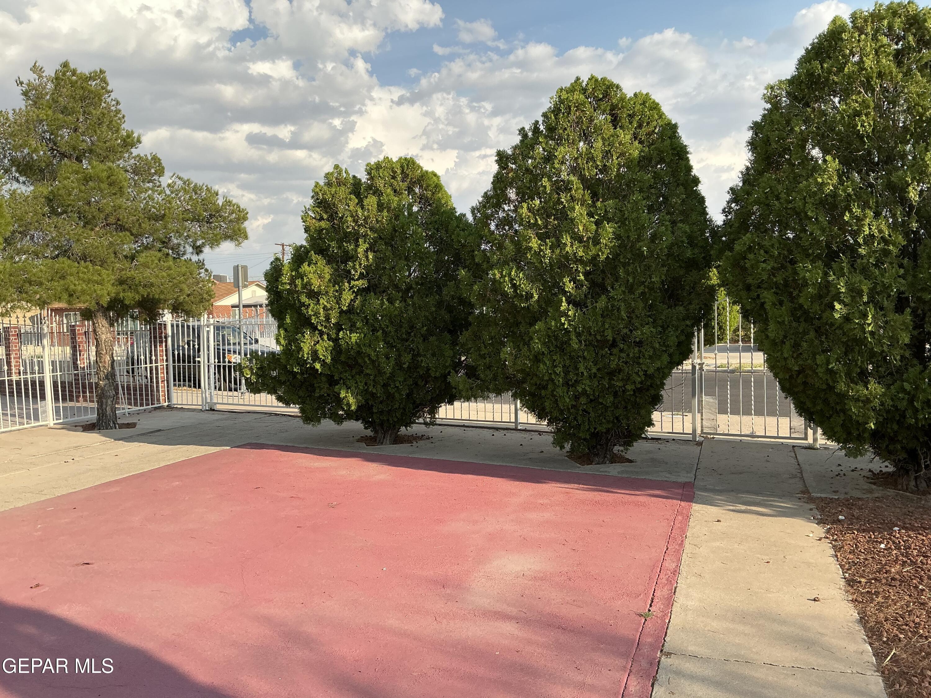 6501 Aztec Road El Paso, TX 79925 - Photo 7 of 22 IMG_0337 (2)