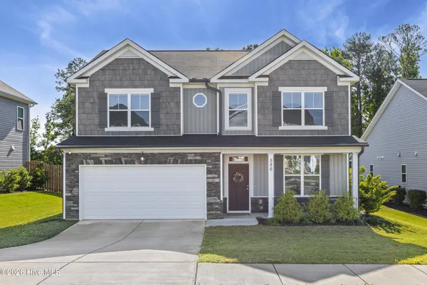 $367,500 | 586 Hampton Drive, North Augusta, SC 29860
