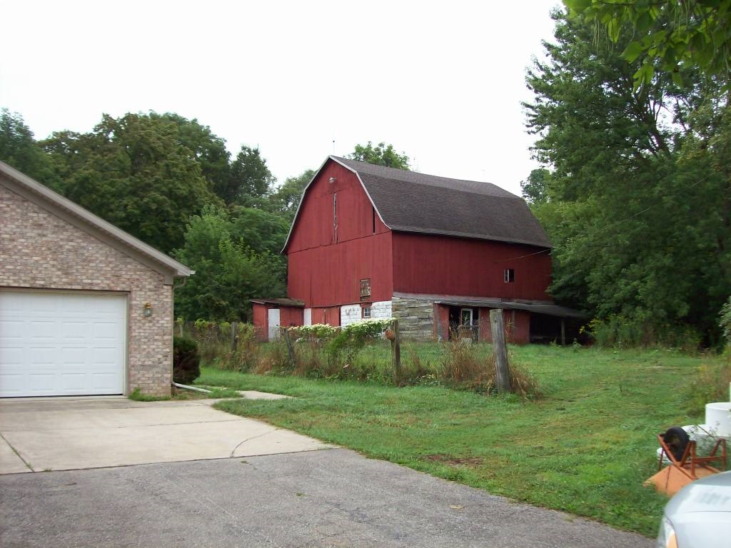 2127 South Wallick Road Peru, IN 46970 - Photo 3 of 22 Gallery Image 3
