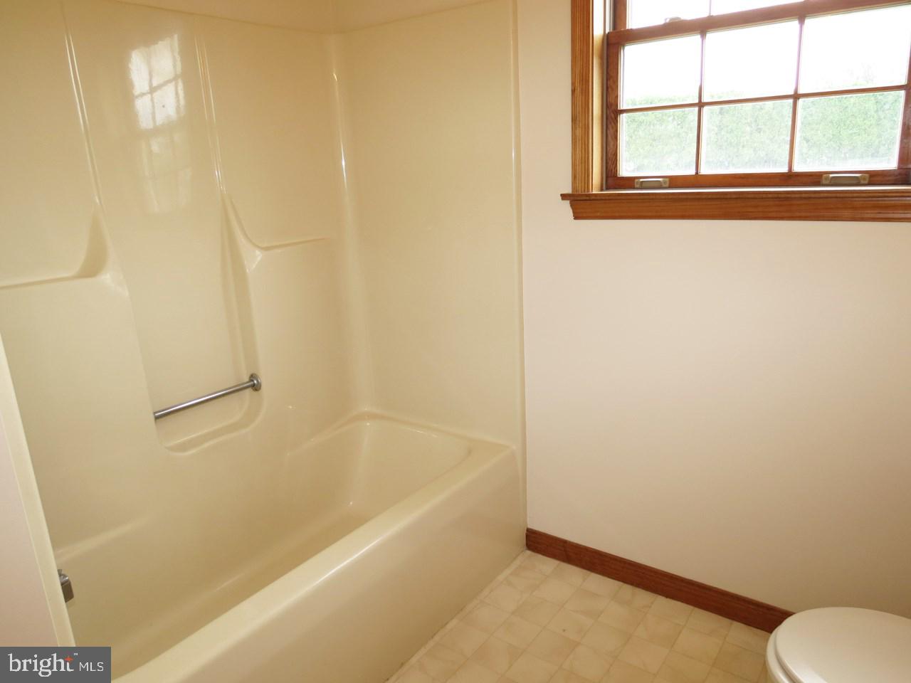 150 Timber Lane Hanover, PA 17331 - Photo 17 of 29 Gallery Image 17