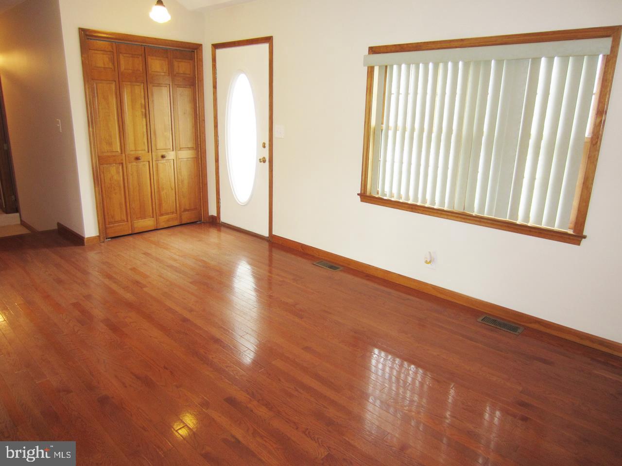 150 Timber Lane Hanover, PA 17331 - Photo 5 of 29 Gallery Image 5