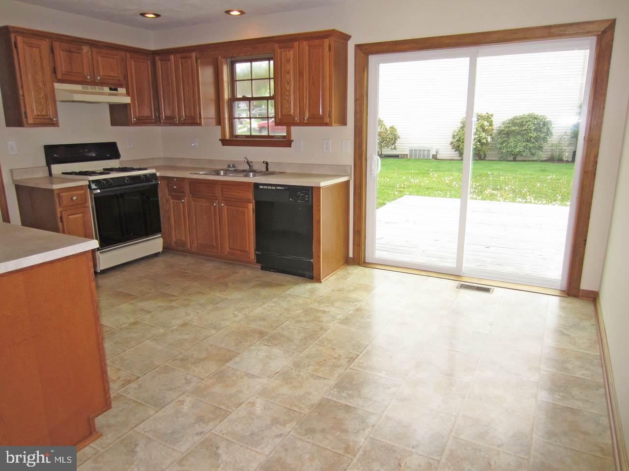 150 Timber Lane Hanover, PA 17331 - Photo 10 of 29 Gallery Image 10