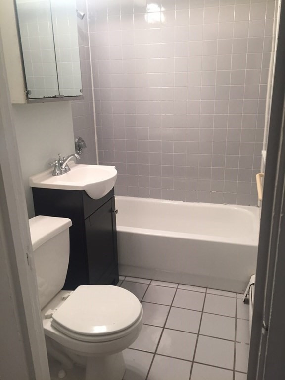 8 Ransom Road, Unit 3 Boston, MA 02135 - Photo 10 of 14 Gallery Image 10