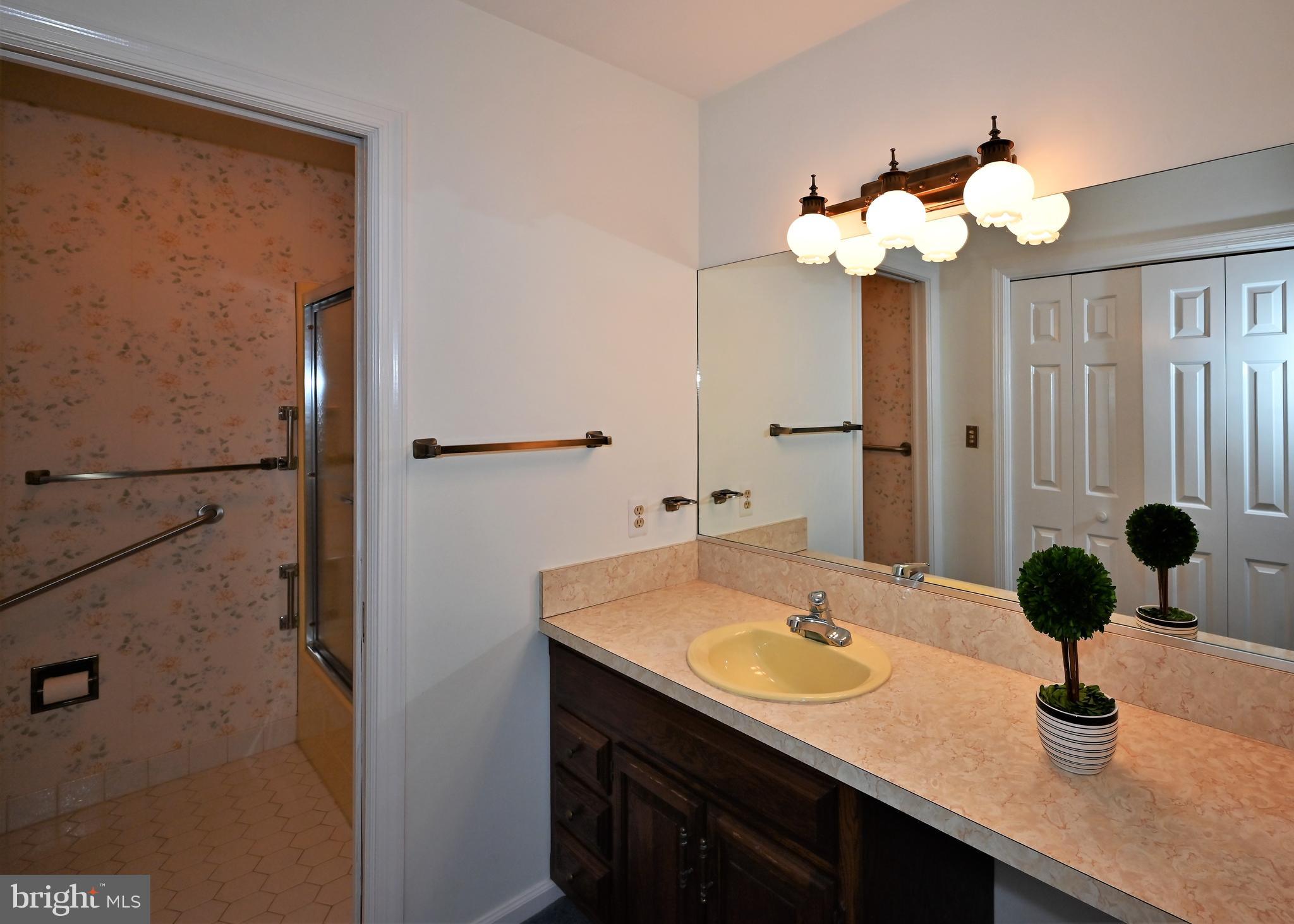 46 Crown Road Ewing, NJ 08638 - Photo 22 of 30