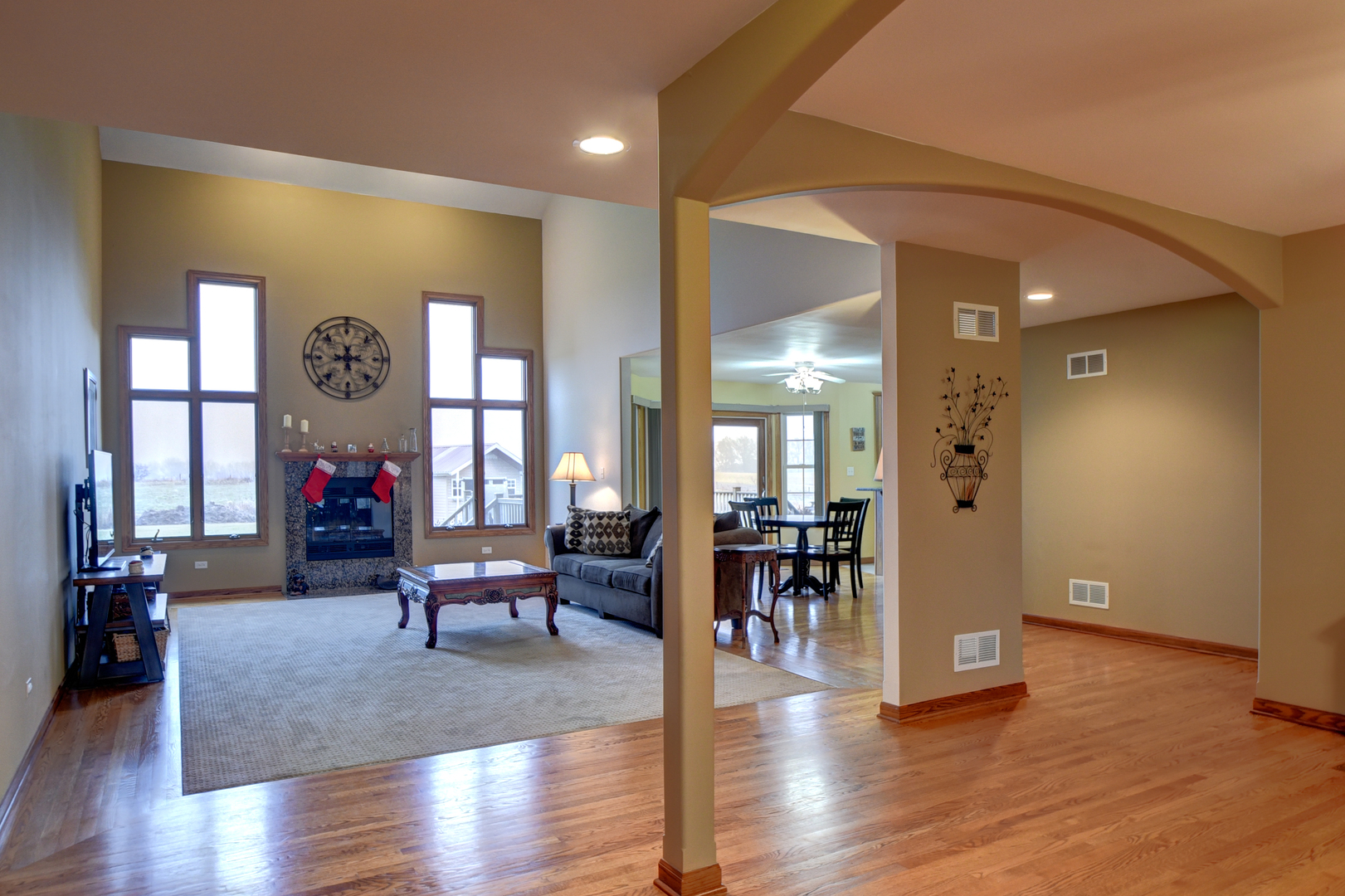 16045 Stateline Road Cedar Lake, IN 46303 - Photo 11 of 36 a living room with furniture and wooden floor