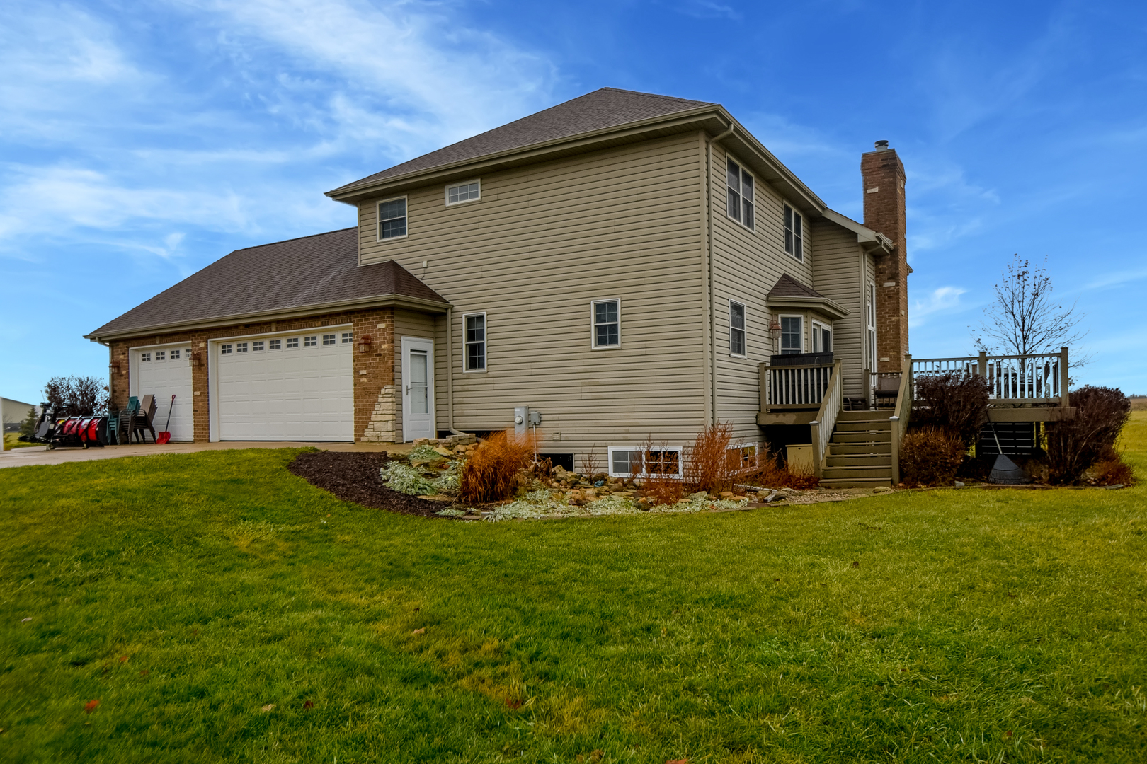 16045 Stateline Road Cedar Lake, IN 46303 - Photo 3 of 36 a front view of house with yard and green space