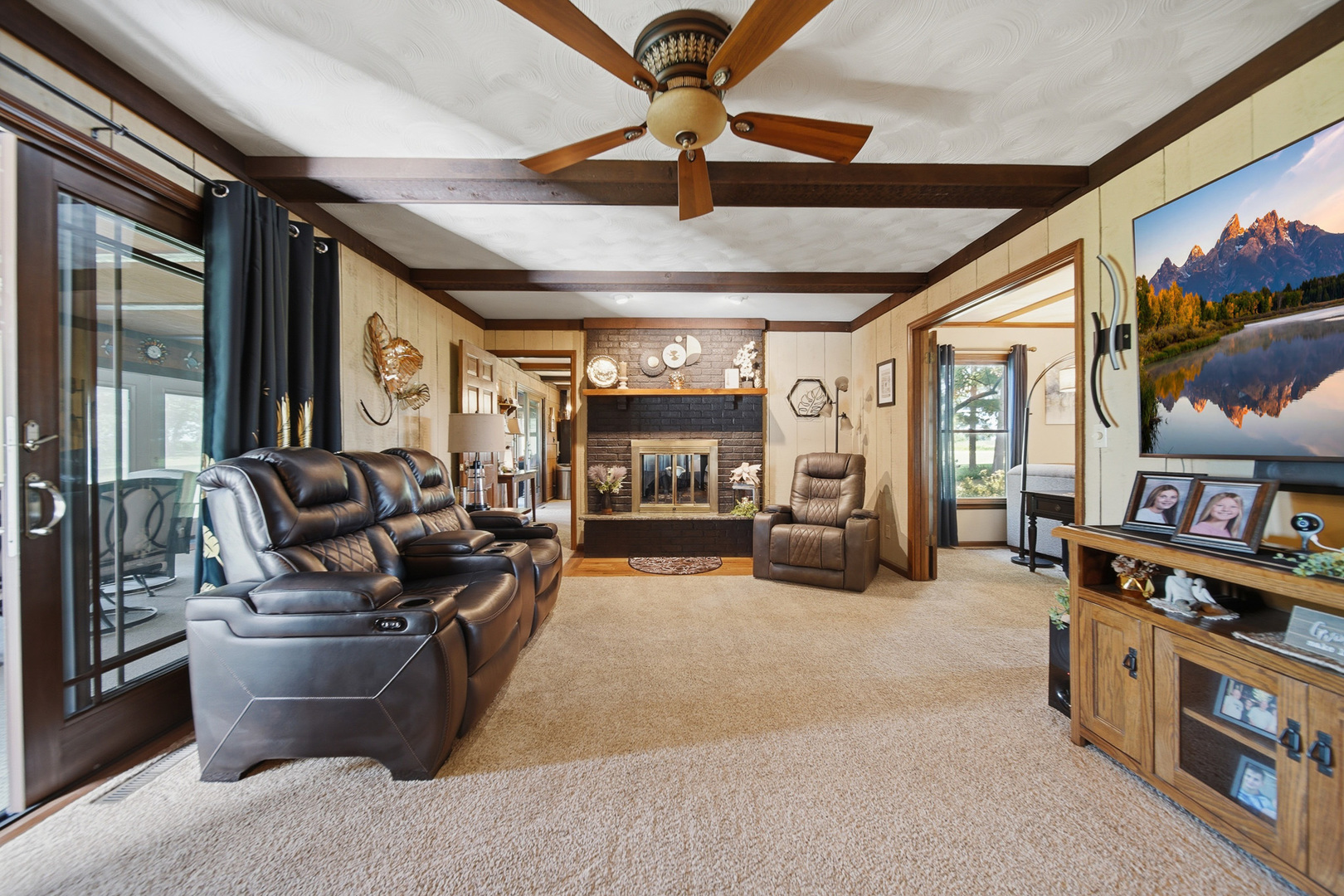 8178 Oakville Road Mount Carroll, IL 61053 - Photo 38 of 60