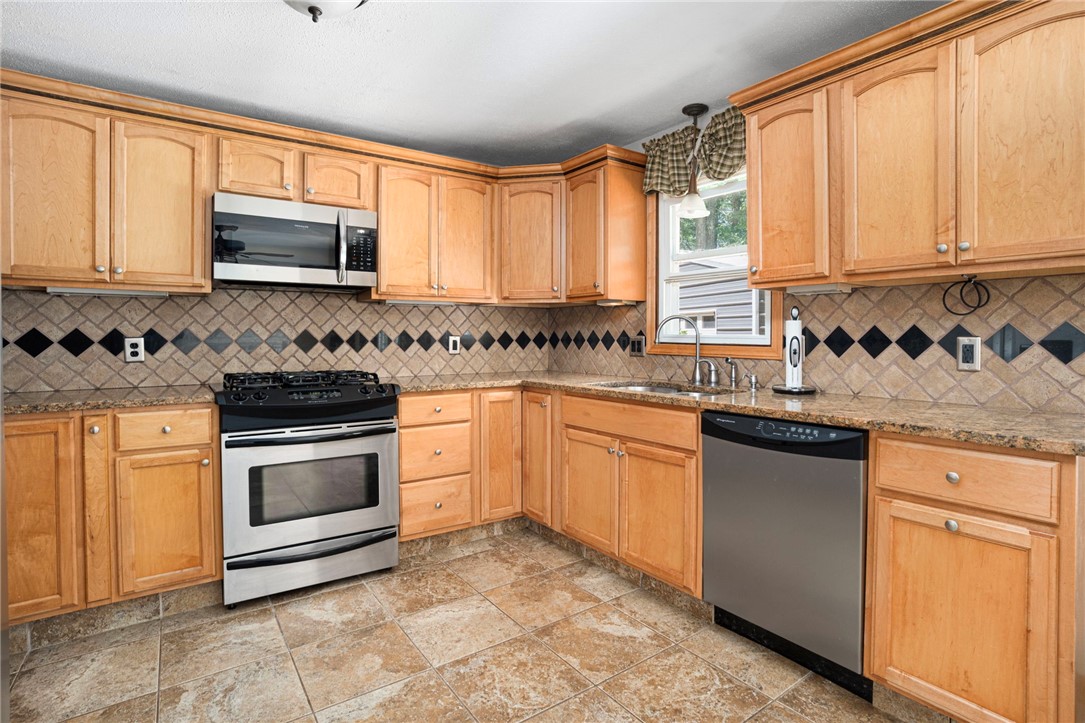 123 Keach Dam Road Glocester, RI 02814 - Photo 14 of 39